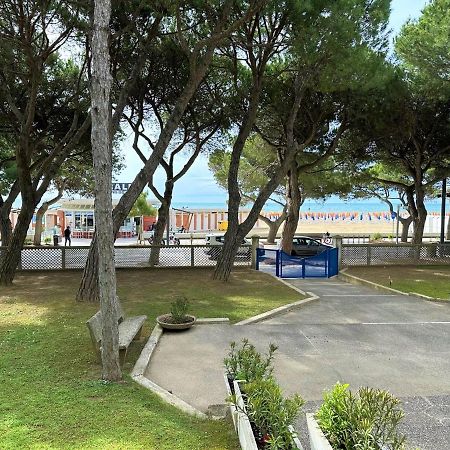 Blu Residence Lignano Sabbiadoro Luaran gambar